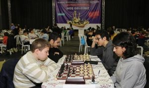 256 Atlet Atılımlarını Yarıştırdı