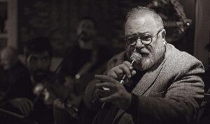 Adil Akbaşoğlu’ndan bayramlık şarkı: “Bugün Bayram Edelim”