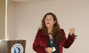 DEÜ’nün Geleneksel Tıp Merkezi Getat’tan ‘Merdiven Altı’ Uyarısı