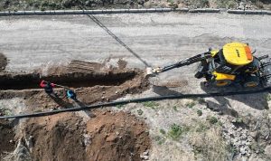 Esentepe Mahallesi Murat Sokak’ta bulunan içme suyu hattı, Nevşehir Belediyesi tarafından yenileniyor