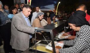Menderesliler İftar Yemeğinde Bir Ortaya Geldi