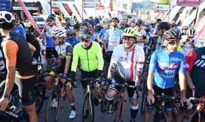 Pedallar depremzede çocuklar için çevrildi