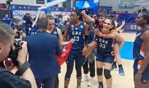 Prag’da Türk bayrağına karşı yakışıksız tutum