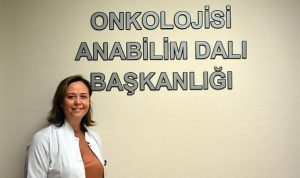 Prof. Dr. Kamer, “Kanserin erken teşhisinde en kıymetli faktör, toplumun kanser konusunda bilinçlendirilmesidir”
