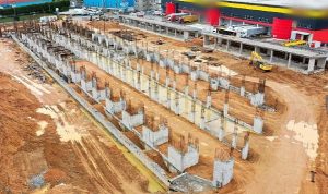 Yeni hal binası süratle yükseliyor