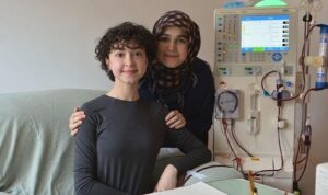 Egeli Munise’nin hayatı evde hemodiyaliz tedavisi ile değişti