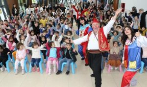 ”Herkesin yüzü gülsün diye var gücümüzle çalışıyoruz”