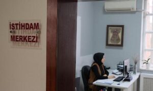 İnegöl’de Hizmete Başlayacak Mağaza Personeller İstihdam Edecek