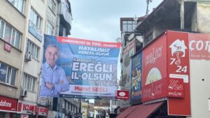 Sesli pankartı astı, “Ereğli İl Olsun” dedi
