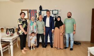 Başkan Savran, mahallelerde ev ziyaretlerinde bulundu