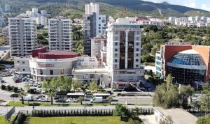 Narlıdere Belediyesi hizmet binasını yeniliyor