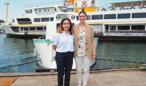 Şehir Hatları tarihinin ilk kadın kaptanı Deniz Taksi’nin dümeninde