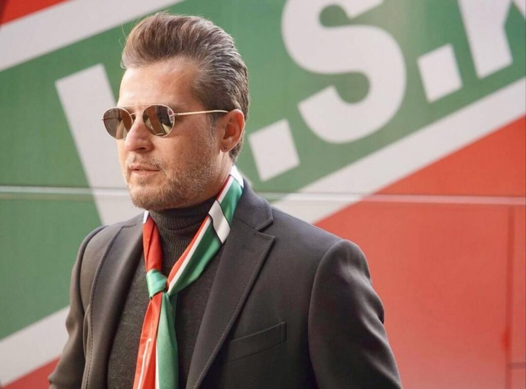 Ünlü Doktor Karşıyakaspor’dan İstifa Etti