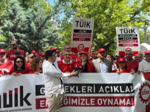 DİSK, TÜİK’e Seslendi: Gerçekleri Açıkla, Ekmeğimizle Oynama!