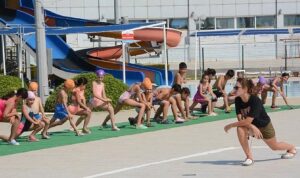 Torbalı Belediyesi’nde yüzme kursları başladı