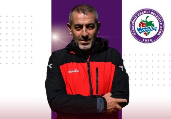 Kdz.Ereğli Belediyesi Kadın Futbol Takımı Yıldıray AĞAR’A Emanet