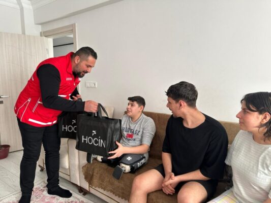 Hoçin’den Kızılay Kdz. Ereğli Şubesi’ne büyük destek