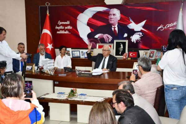 KDZ. EREĞLİ BELEDİYESPOR FAALİYETLERİ DONDURULUYOR