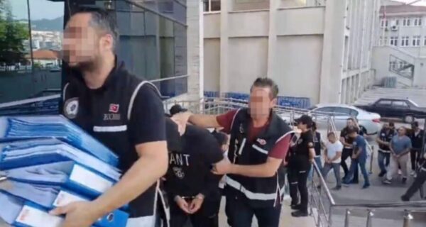 9 ilde dolandırıcılara eş zamanlı operasyon