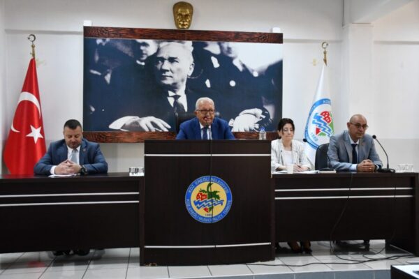 BAŞKAN POSBIYIK AÇIKLADI: “İBB HEYETİ BAYRAM SONRASI SAHİL İÇİN EREĞLİ’YE GELECEK”