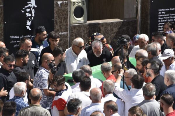 Turgut Tanyıldız’a son görev