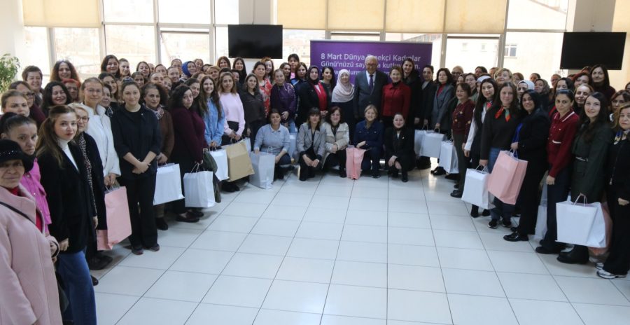 BAŞKAN POSBIYIK’TAN KADINLARA 8 MART SÜRPRİZİ