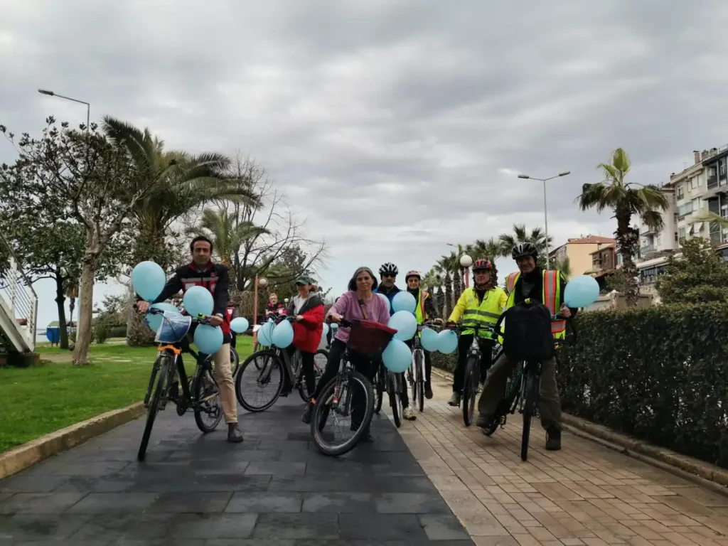 Karadeniz Ereğli’de Otizm Farkındalığı İçin Pedal Çevirdiler