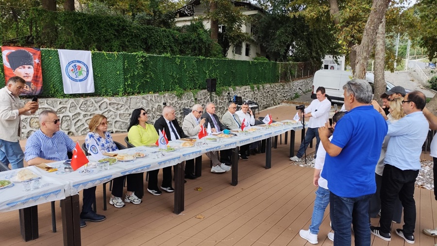 POSBIYIK; “EREĞLİ’NİN EN BÜYÜK SORUNU TRAFİK, ÇEVRE YOLU YAPILMAZSA TRAFİK ÇÖZÜLMEZ”